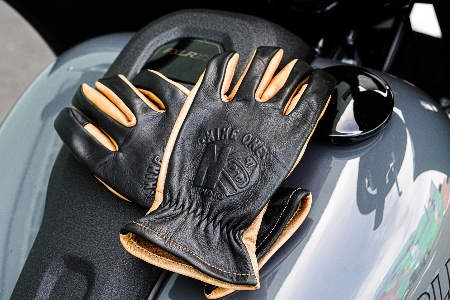 Mischievous Gloves